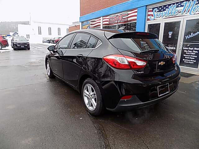  2017 Chevrolet Cruze Image: 2