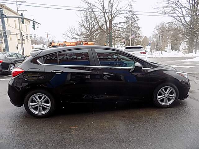 2017 Chevrolet Cruze Image: 5