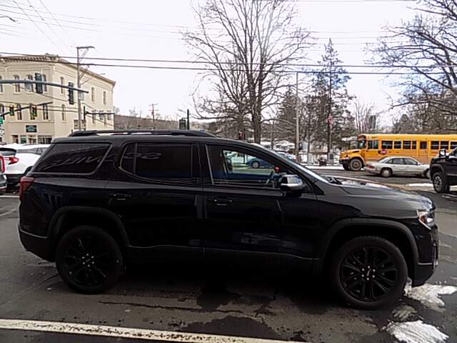  2023 GMC Acadia Image: 3