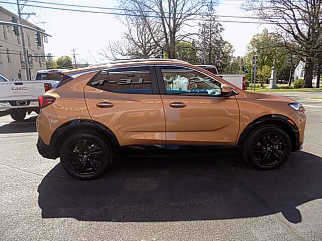  2024 Buick Encore GX Image:…