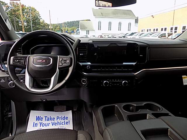  2024 GMC Sierra 1500 Image:…