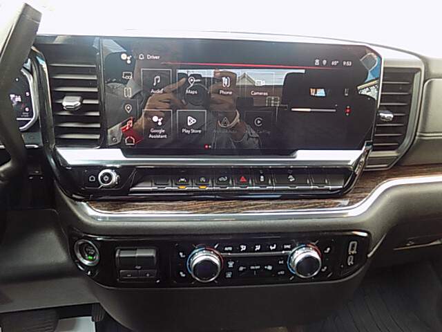  2024 GMC Sierra 1500 Image:…