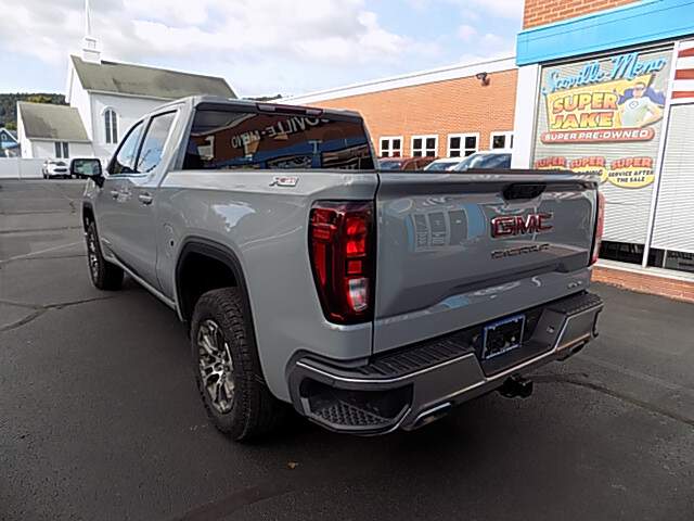  2024 GMC Sierra 1500 Image:…
