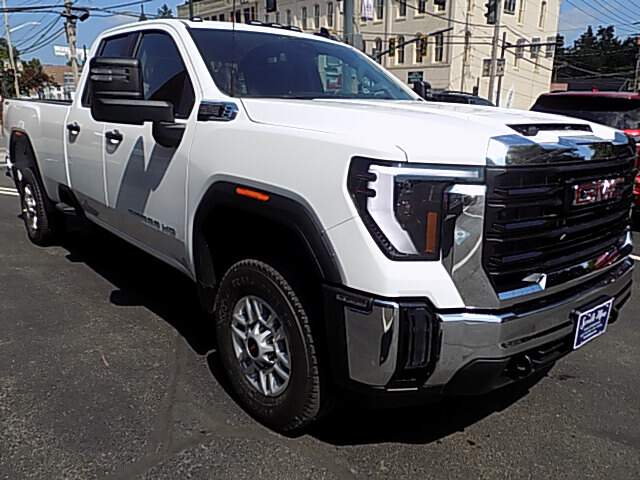  2025 GMC Sierra 2500 Image:…