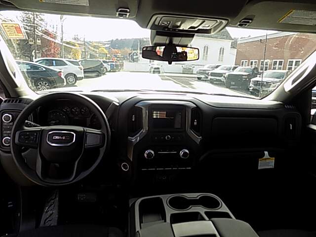  2026 GMC Sierra 2500 Image:…