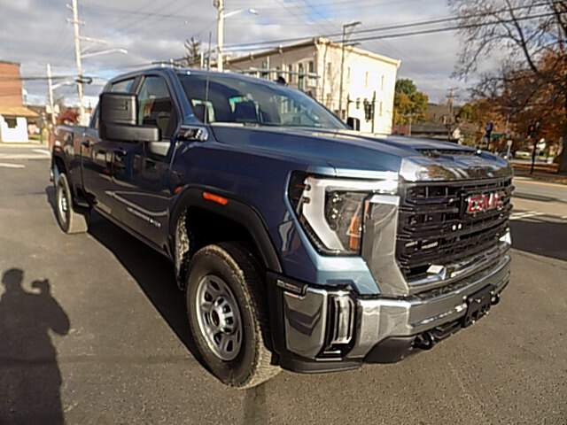  2026 GMC Sierra 2500 Image:…