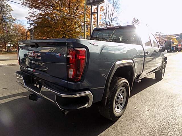  2026 GMC Sierra 2500 Image:…