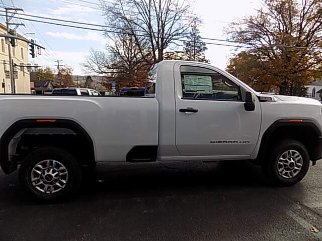  2026 GMC Sierra 2500 Image:…