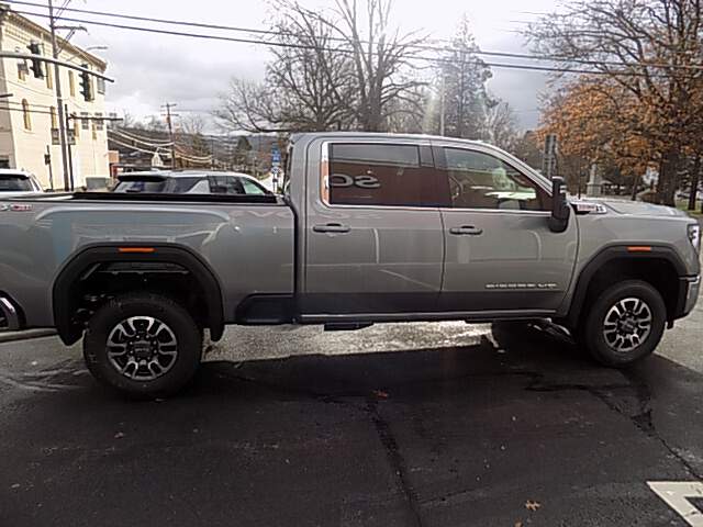  2026 GMC Sierra 2500 Image:…