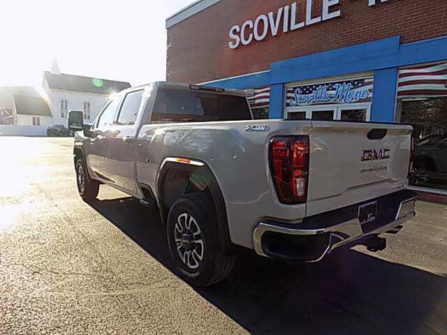 2026 Gmc Sierra HD SLE photo 3