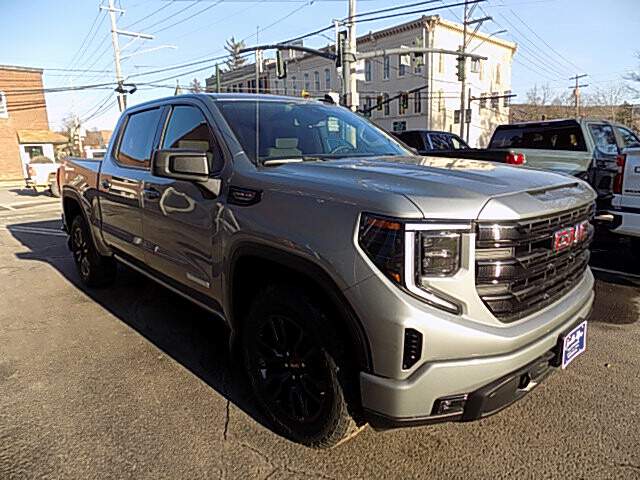  2026 GMC Sierra 1500 Image:…