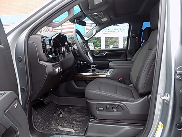  2026 GMC Sierra 1500 Image:…