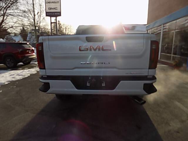  2026 GMC Sierra 2500 Image:…