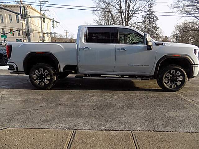  2026 GMC Sierra 2500 Image:…