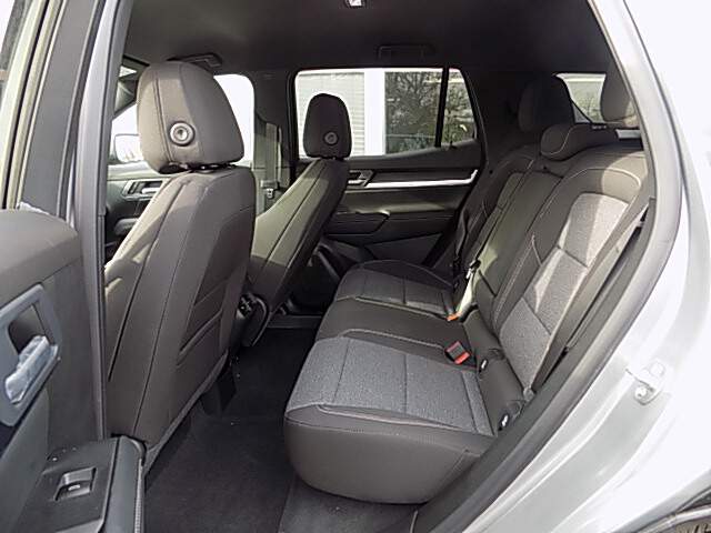  2026 GMC Terrain Image: 9