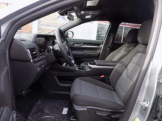  2026 GMC Terrain Image: 8