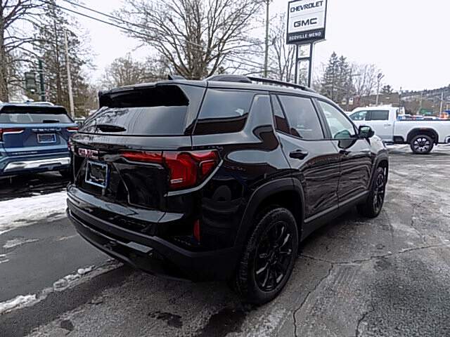  2026 GMC Terrain Image: 4