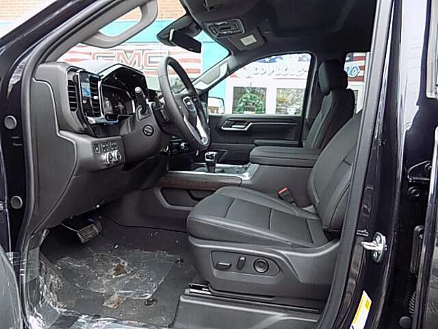  2026 GMC Sierra 1500 Image:…