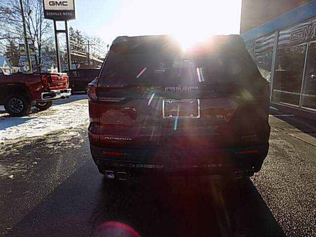  2026 GMC Acadia Image: 5