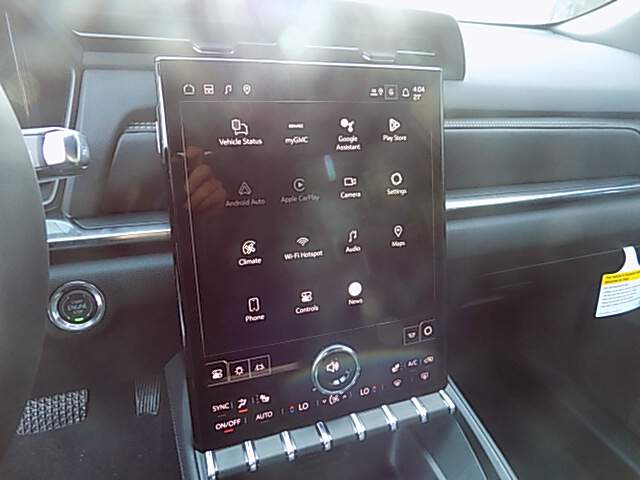  2026 GMC Terrain Image: 10