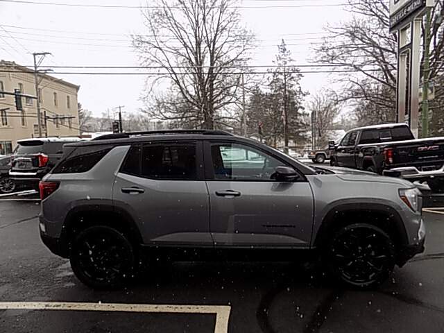  2026 GMC Terrain Image: 3