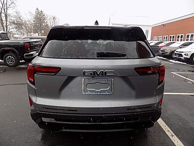  2026 GMC Terrain Image: 5
