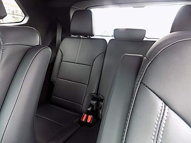  2026 GMC Acadia Image: 10