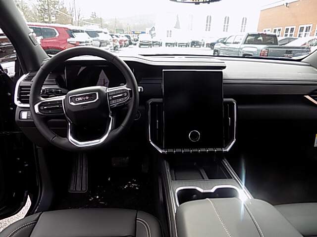  2026 GMC Acadia Image: 11