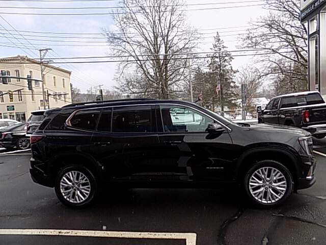  2026 GMC Acadia Image: 3