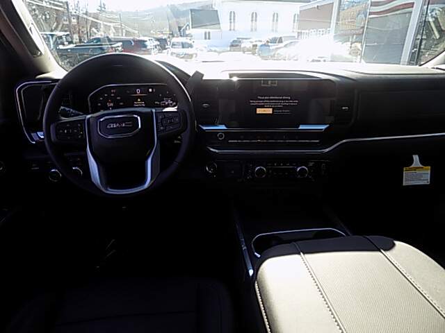  2026 GMC Sierra 2500 Image:…