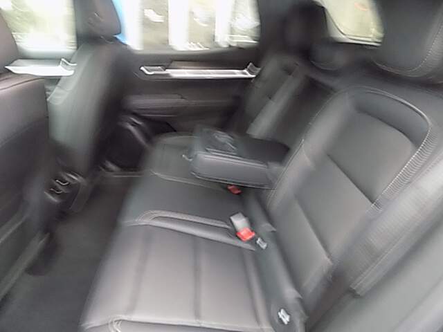  2026 GMC Terrain Image: 7