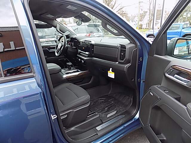  2026 GMC Sierra 1500 Image:…