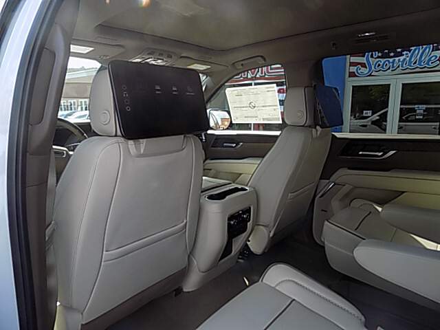  2026 GMC Yukon Image: 9