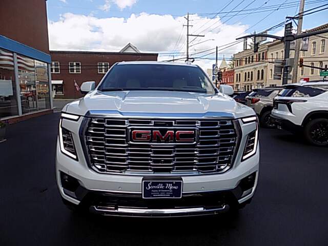  2026 GMC Yukon Image: 7