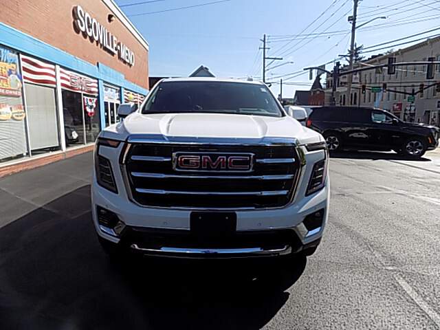  2026 GMC Yukon Image: 1