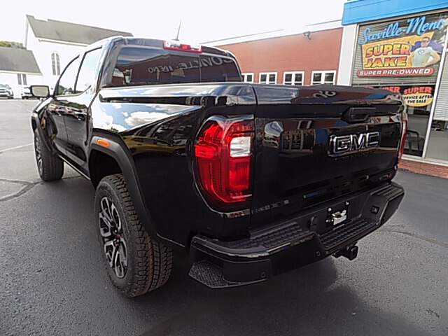  2026 GMC Canyon Image: 6