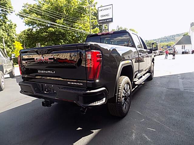  2026 GMC Sierra 2500 Image:…