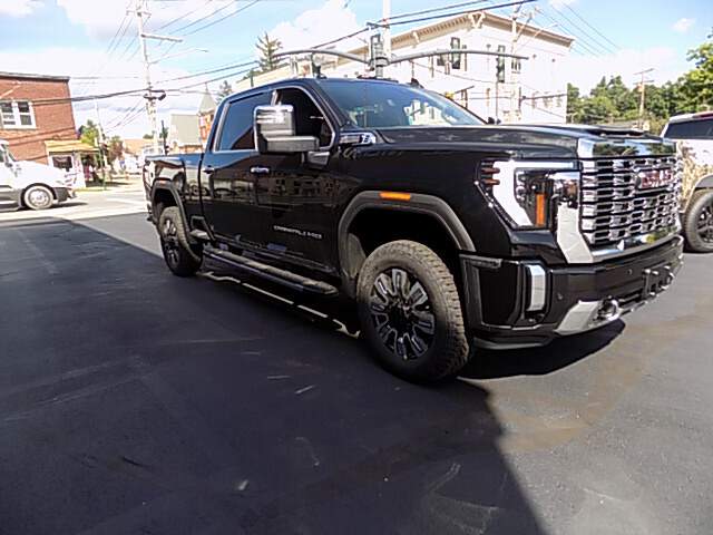  2026 GMC Sierra 2500 Image:…