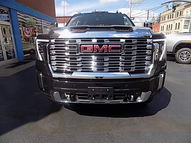  2026 GMC Sierra 2500 Image:…
