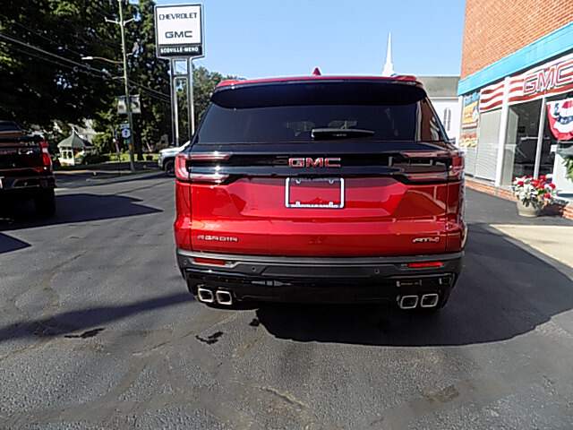  2026 GMC Acadia Image: 3