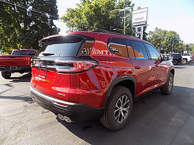  2026 GMC Acadia Image: 4