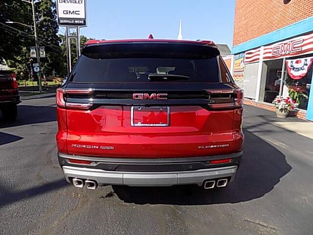  2026 GMC Acadia Image: 3