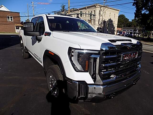 2026 GMC Sierra 3500 Image:…