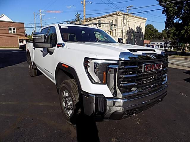  2026 GMC Sierra 2500 Image:…