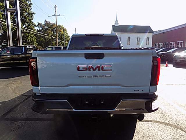  2026 GMC Sierra 2500 Image:…