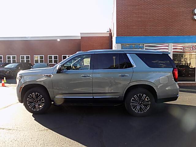  2026 GMC Yukon Image: 7