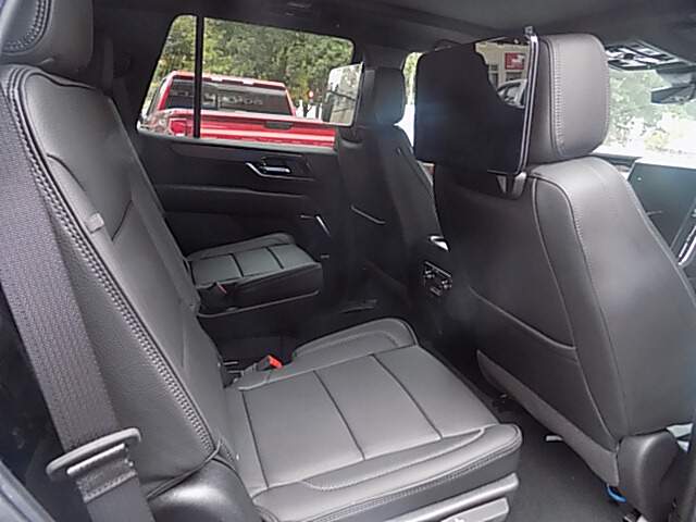  2026 GMC Yukon Image: 4