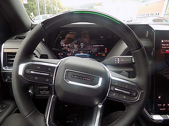  2026 GMC Yukon Image: 6
