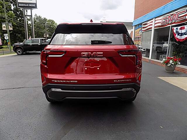  2027 GMC Terrain Image: 3