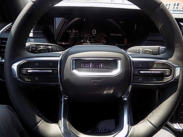  2027 GMC Acadia Image: 13